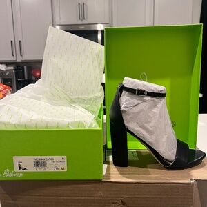 Sam Edelman Yaro Heels - Black 7.5